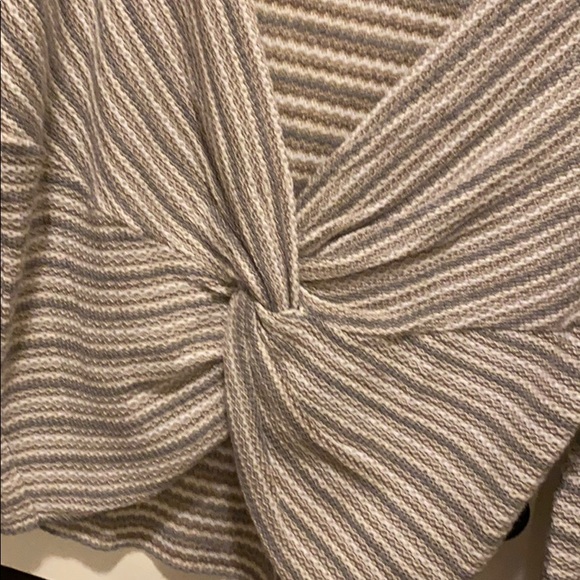 Cross front long sleeve sweater - Picture 2 of 3